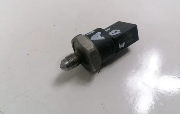 Fuel pressure sensor