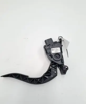 Audi A5 8T 8F Accelerator throttle pedal 8K1723523
