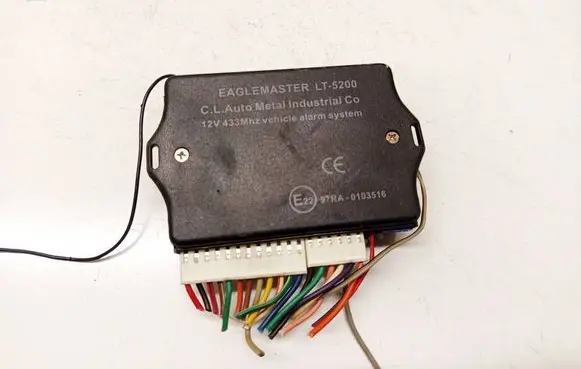Audi A4 S4 B5 8D Alarm control unit/module e2297ra0103516