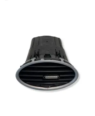 Ford Focus Dashboard side air vent grill/cover trim 4M51A014L21AE