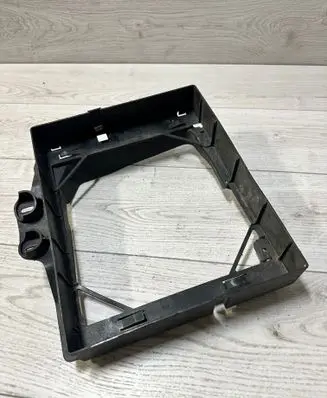 BMW M5 Radiator mount bracket 11611610 PA66GF30 2284279