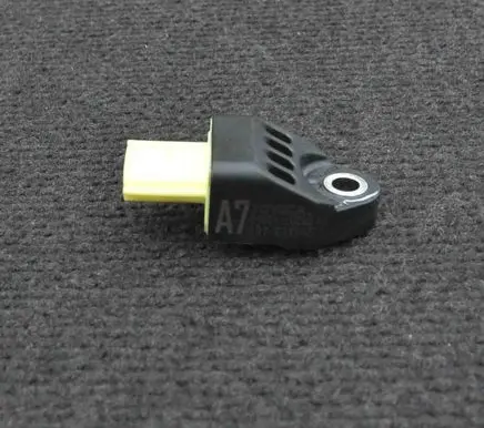 Toyota iQ Airbag deployment crash/impact sensor 8983160040