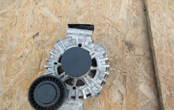 BMW 7 G11 G12 Generator/alternator 7540743