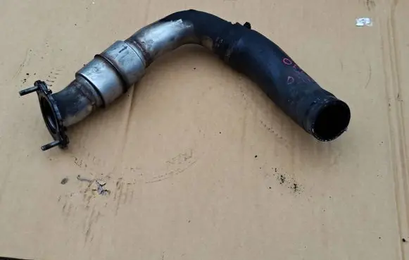Chevrolet Orlando Air intake hose/pipe