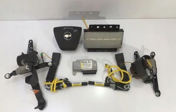 Chevrolet Captiva Airbag control unit/module 96838157