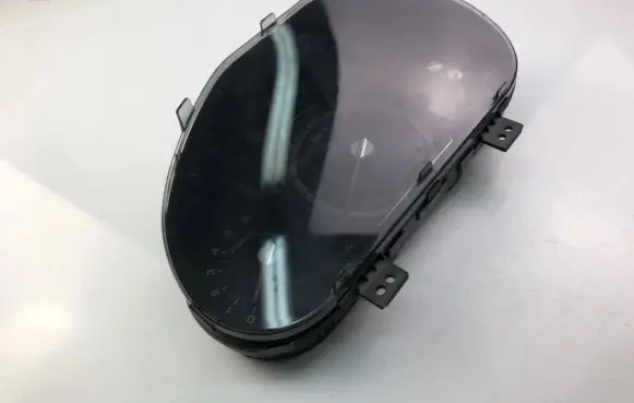 KIA Sportage Speedometer (instrument cluster) 940033U015