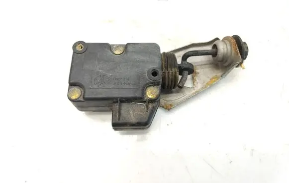 Fuel tank cap lock motor