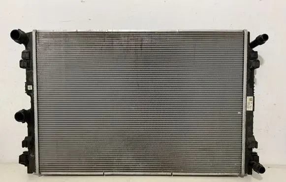 Volkswagen Polo VI Radiator set 2Q0121253M 5WA816411A
