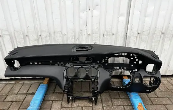 Mercedes-Benz GLC X253 C253 Dashboard A2536800587 110633 201607015353