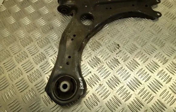 Volkswagen Polo VI Rear upper control arm/wishbone 2Q0407152E