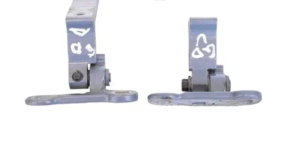 Polestar 2 Rear door upper hinge 31662687 31662685