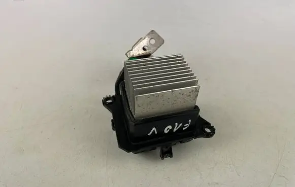 Heater blower motor/fan resistor