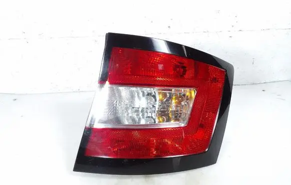 Skoda Fabia Mk3 (NJ) Rear/tail lights 6V9945096