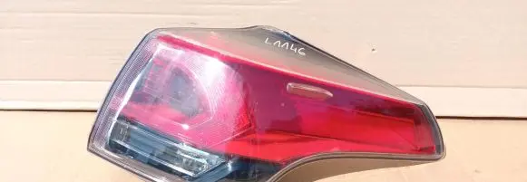Toyota RAV 4 (XA10) Rear/tail lights 81550-42200