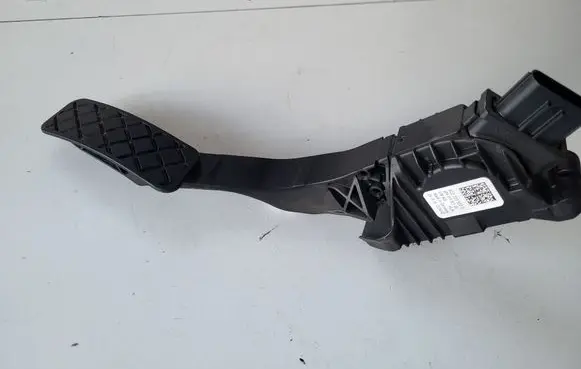 Skoda Octavia Mk3 (5E) Accelerator throttle pedal 5Q2723503D