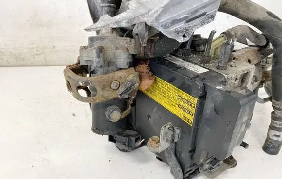Toyota Prius (XW20) Electric auxiliary coolant/water pump 0641000951 064100-0951