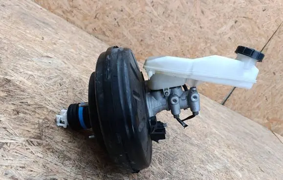 Opel Corsa F Brake booster 9824401580 5026955