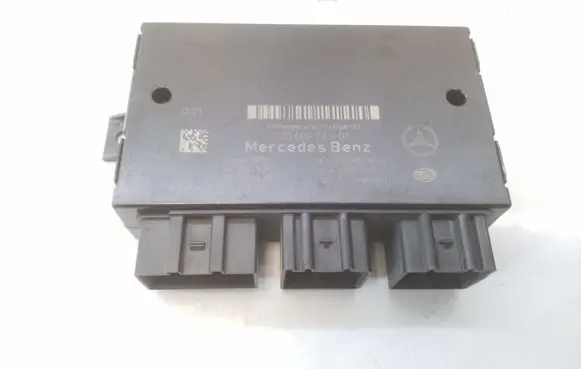 Mercedes-Benz E W212 Tow bar trailer control unit/module A2129001901 A2125451232