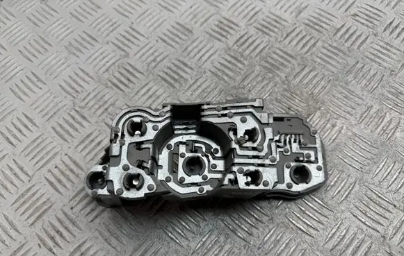 Toyota Corolla Verso AR10 Tail light bulb cover holder 815670F010