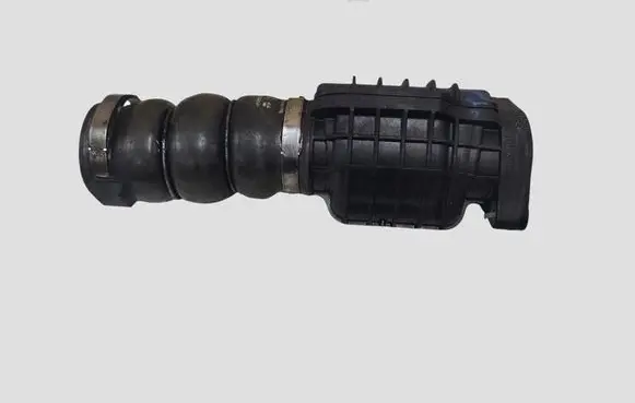 Peugeot 508 Intercooler hose/pipe 9687261180