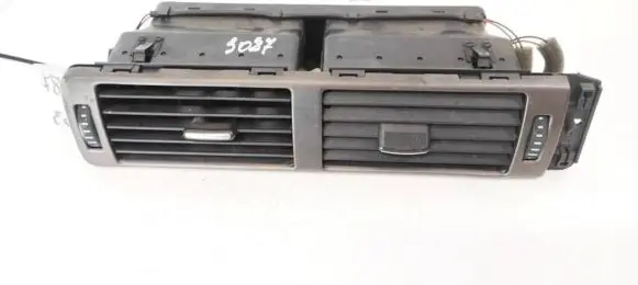 Audi A6 S6 C5 4B Dash center air vent grill 4B1820951