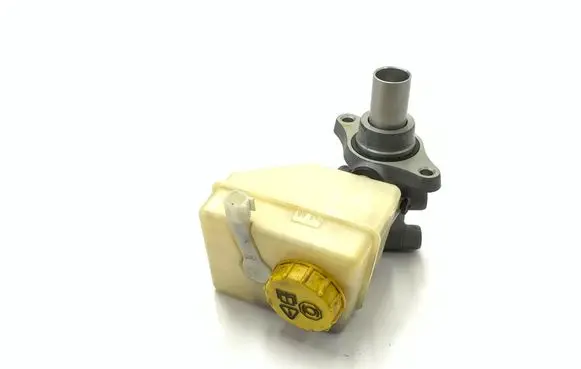 Jaguar XK - XKR Brake fluid reservoir C2C35765 C2D59845