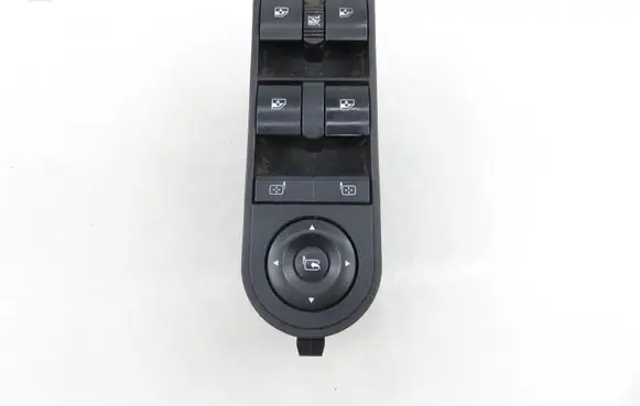 Opel Zafira B Electric window control switch 13228698