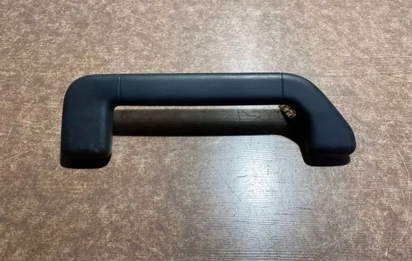 Volkswagen Touareg II Front interior roof grab handle 7P0857607