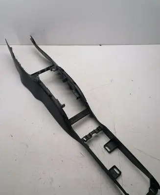 Volkswagen Polo IV 9N3 Center console 6Q1864343F