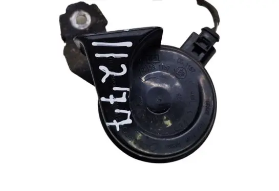 Volkswagen Jetta VI Horn signal CH2143 001157 703881157