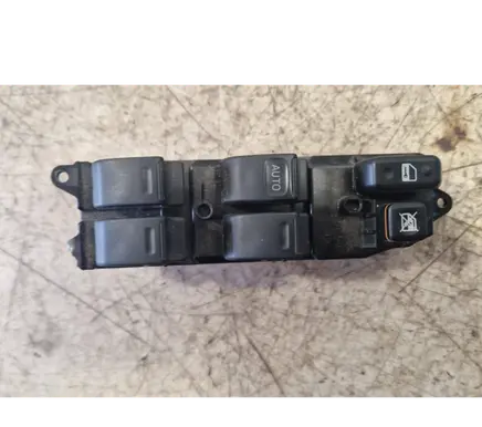 Toyota RAV 4 (XA20) Electric window control switch 8482042140
