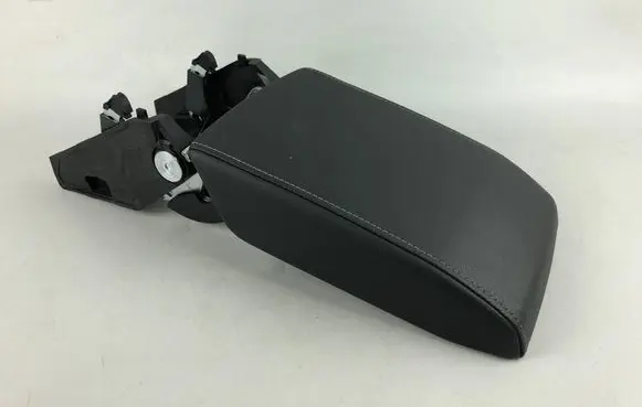 Volkswagen Golf VIII Armrest 5H0864207C