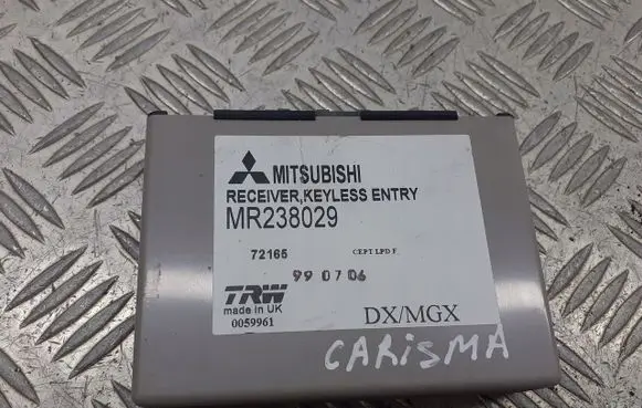 Mitsubishi Carisma Sliding door control unit/module MR238029