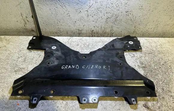 Jeep Grand Cherokee WL Engine splash shield/under tray 68414947AA 048B