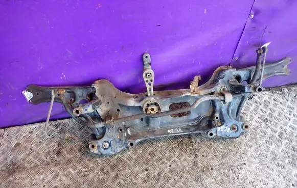 Skoda Yeti (5L) Front subframe