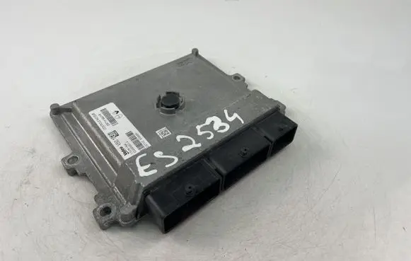 Dacia Sandero Engine control unit/module ECU 237109221R 237105499R