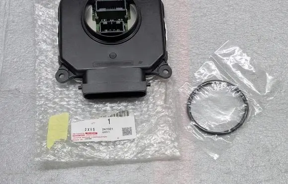 Lexus RX V LED ballast control module 89908-42081
