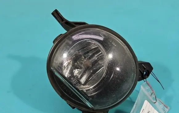 Toyota Corolla Verso E121 Front fog light 81210-0F010 IMPRK1533916