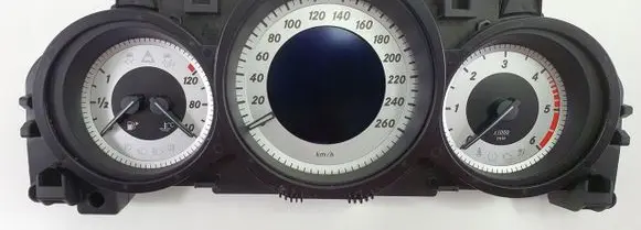 Mercedes-Benz C W204 Speedometer (instrument cluster) A2049002408