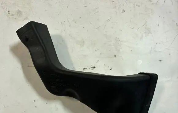 Land Rover Discovery Sport Air intake hose/pipe Fk7218n301ab