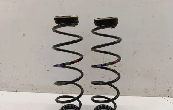 Opel Corsa F Rear coil spring