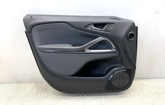 Opel Zafira C Front door card panel trim