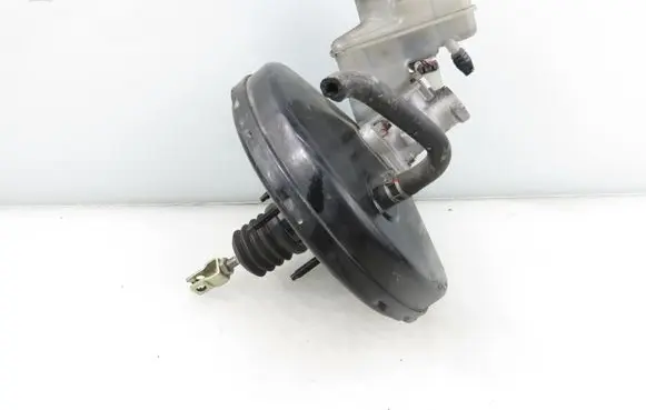Suzuki Grand Vitara II Brake booster 0204023129