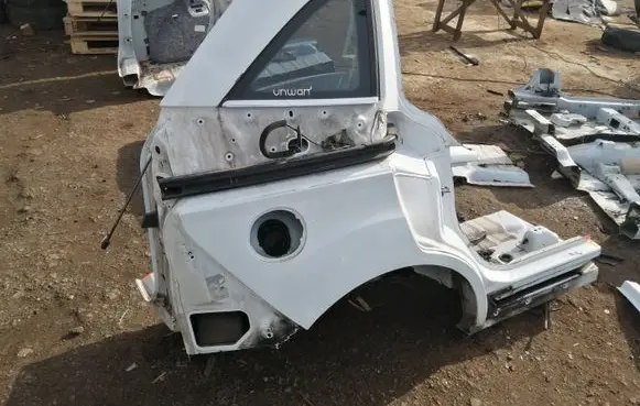 Ford Grand C-MAX Rear quarter panel 