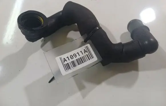 Peugeot 4007 Engine coolant pipe/hose