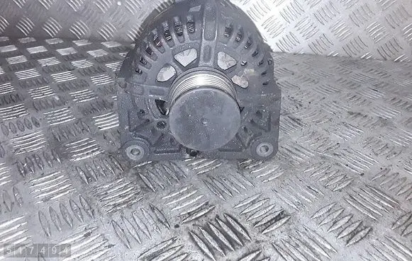 Renault Megane II Generator/alternator 8200772726