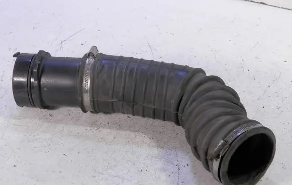 Ford Fiesta Air intake hose/pipe 96MF-9C623-AE