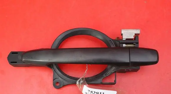 Mitsubishi Lancer VIII Rear door exterior handle