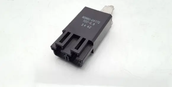 Lexus RX 300 Other relay 9098004172 10068