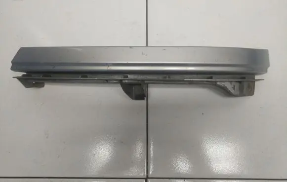 Opel Zafira A Under headlight/headlamp trim 90580651
